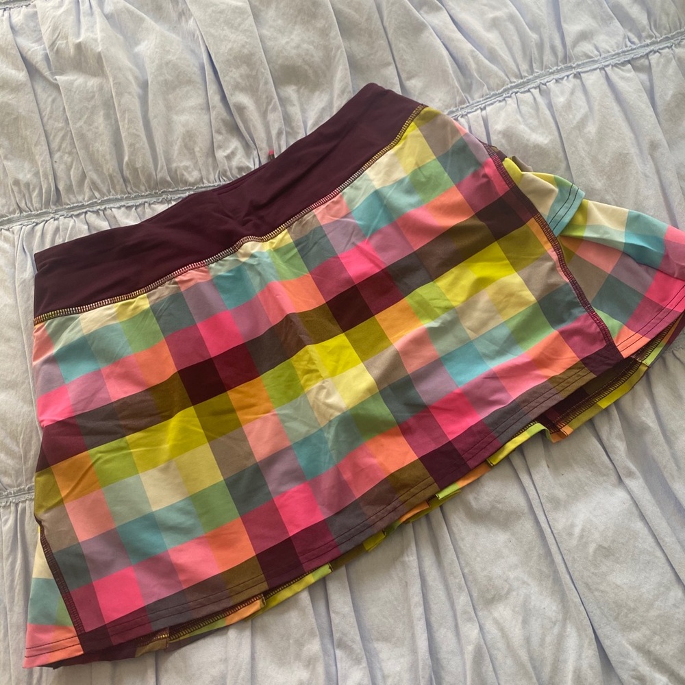 Lululemon skirt 6 tall
